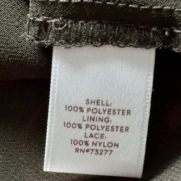 LC Lauren Conrad Floral V-Neck Blouse - Pink and Cream Size XL - Picture 12 of 13